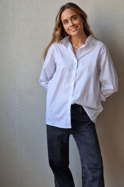 Camisa blanca básica