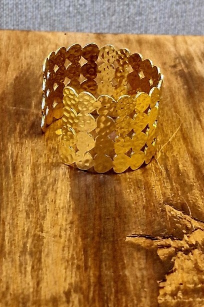 Brazalete de acero círculos