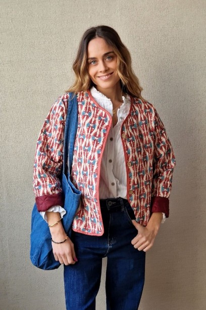 Chaqueta acolchada ikat rosa