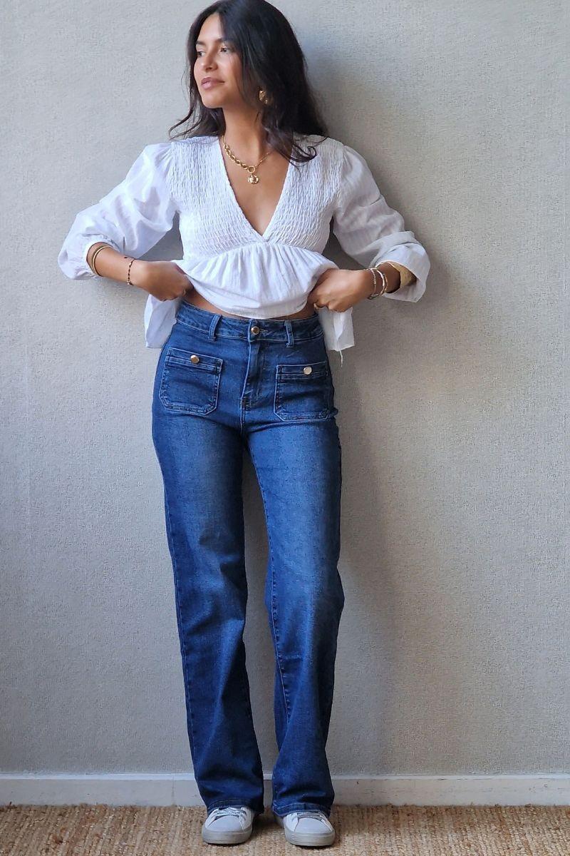 Pantalón vaquero con bolsillos delante azul jeans