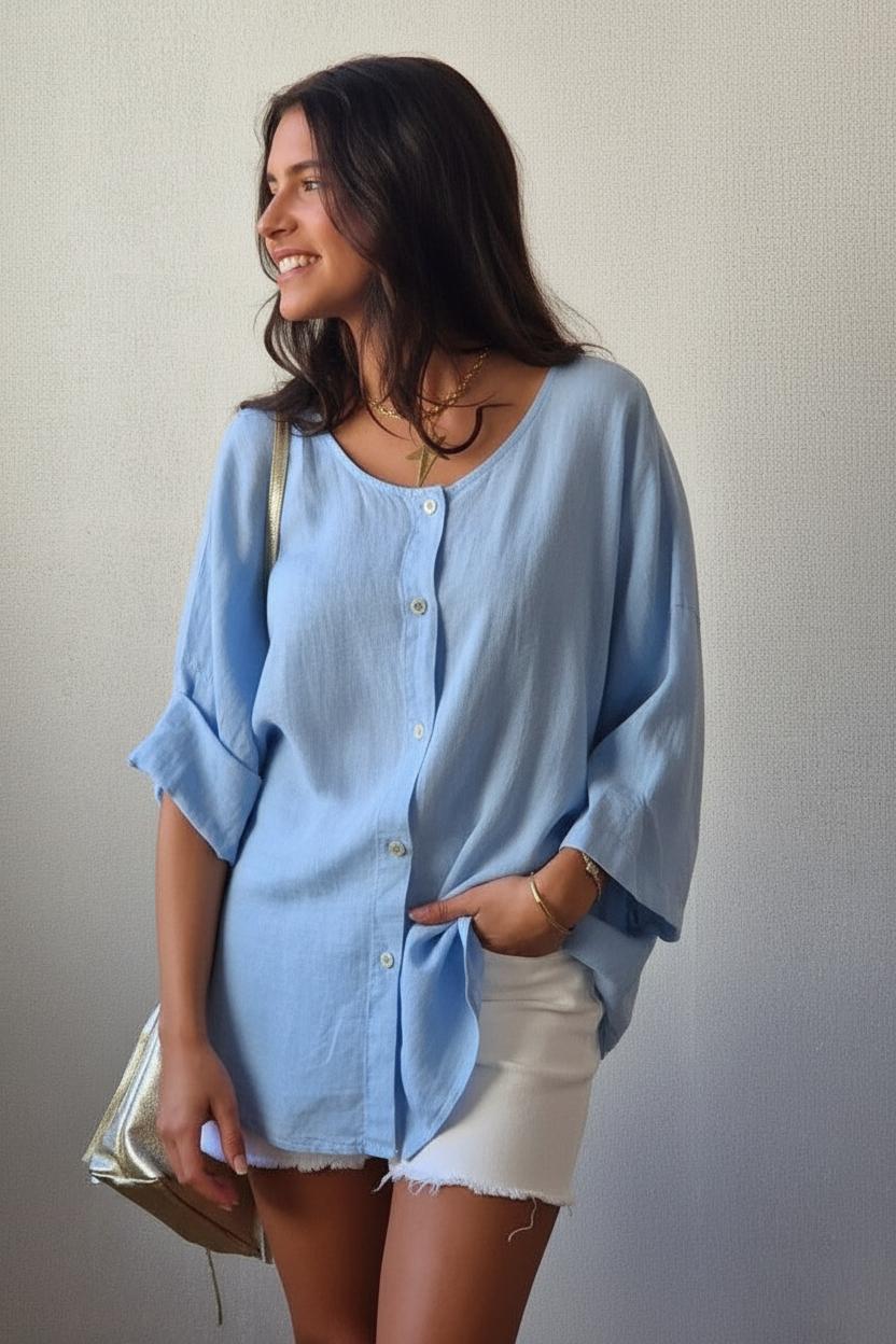 Camisa oversize con manga tres cuartos en color azul