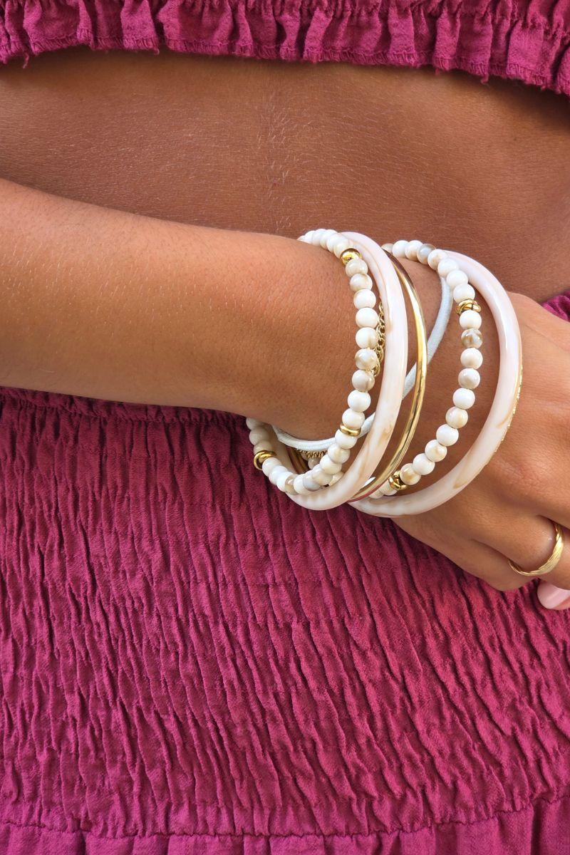 Pulseras de hueso