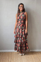 Vestido con volantes y estamapdo de palmeras halter