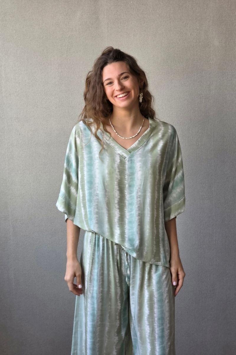 Blusón estampado tie dye verde mint