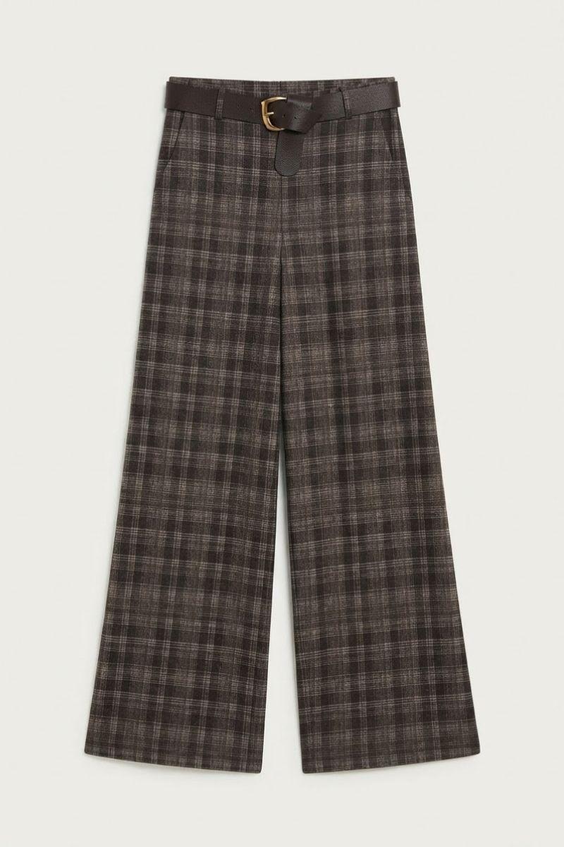 Pantalón de cuadros pequeños