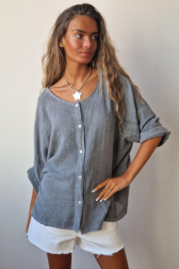Camisa ovesize con manga tres cuartos en color gris