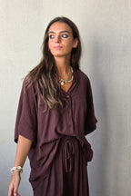 Camisa cuello mao chocolate