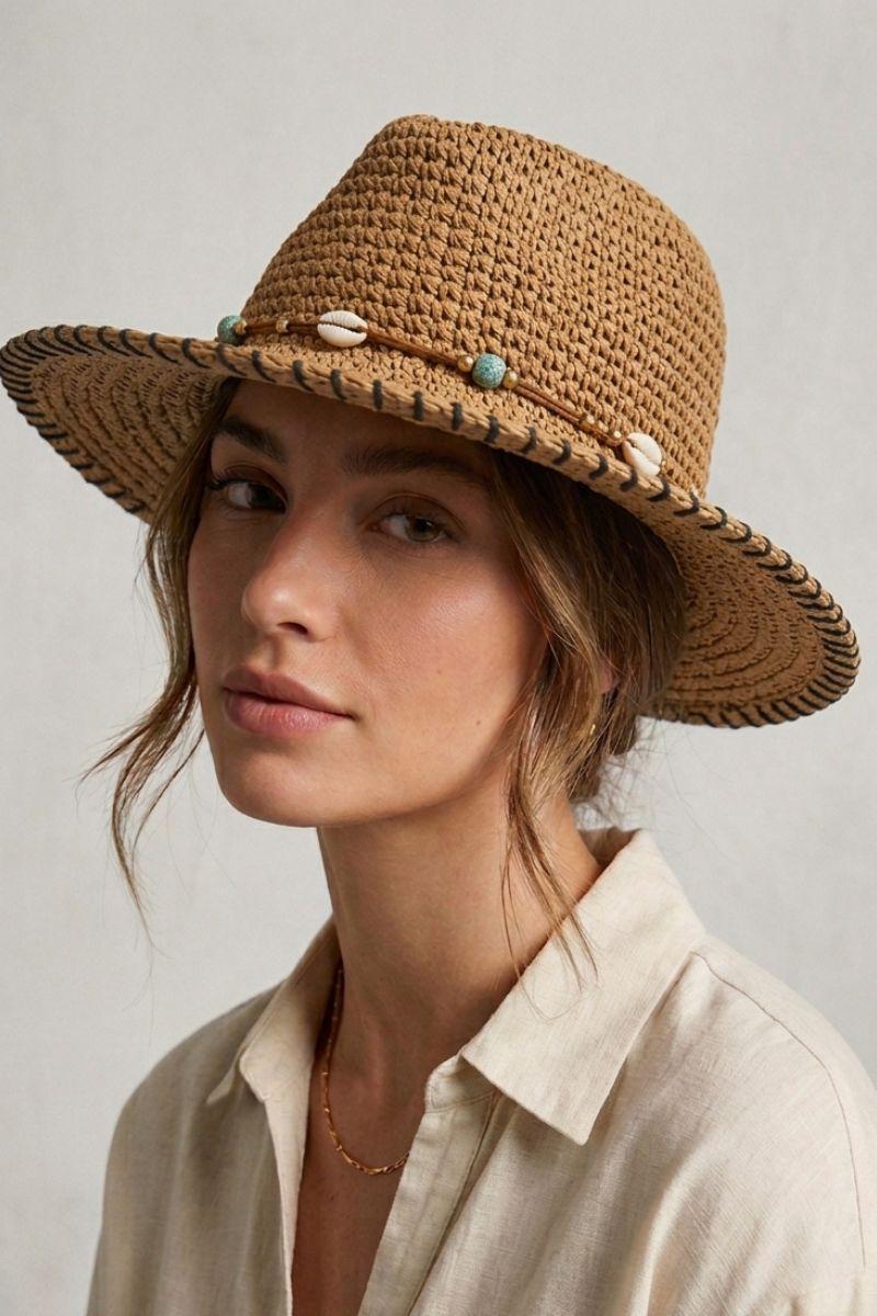 Sombrero camel con piedras turquesa