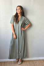 Vestido rayas manga corta no se arruga caqui