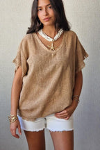 Camiseta tipo lino cuello pico camel