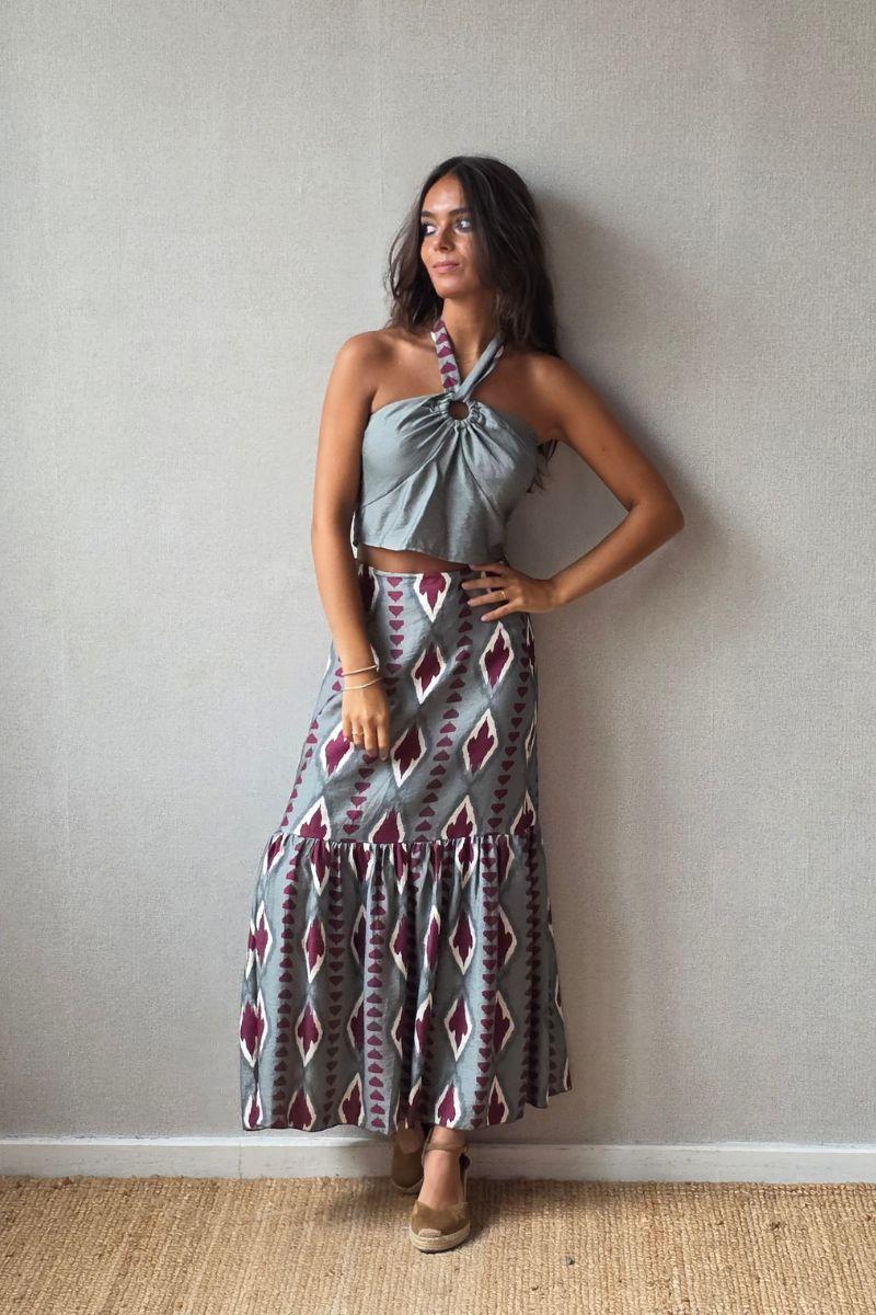 conjunto de top y falda verde
