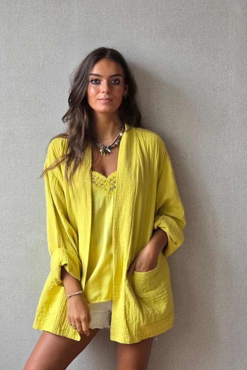 Chaqueta tipo kimono mostaza
