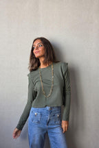 Camisa manga larga con tachas