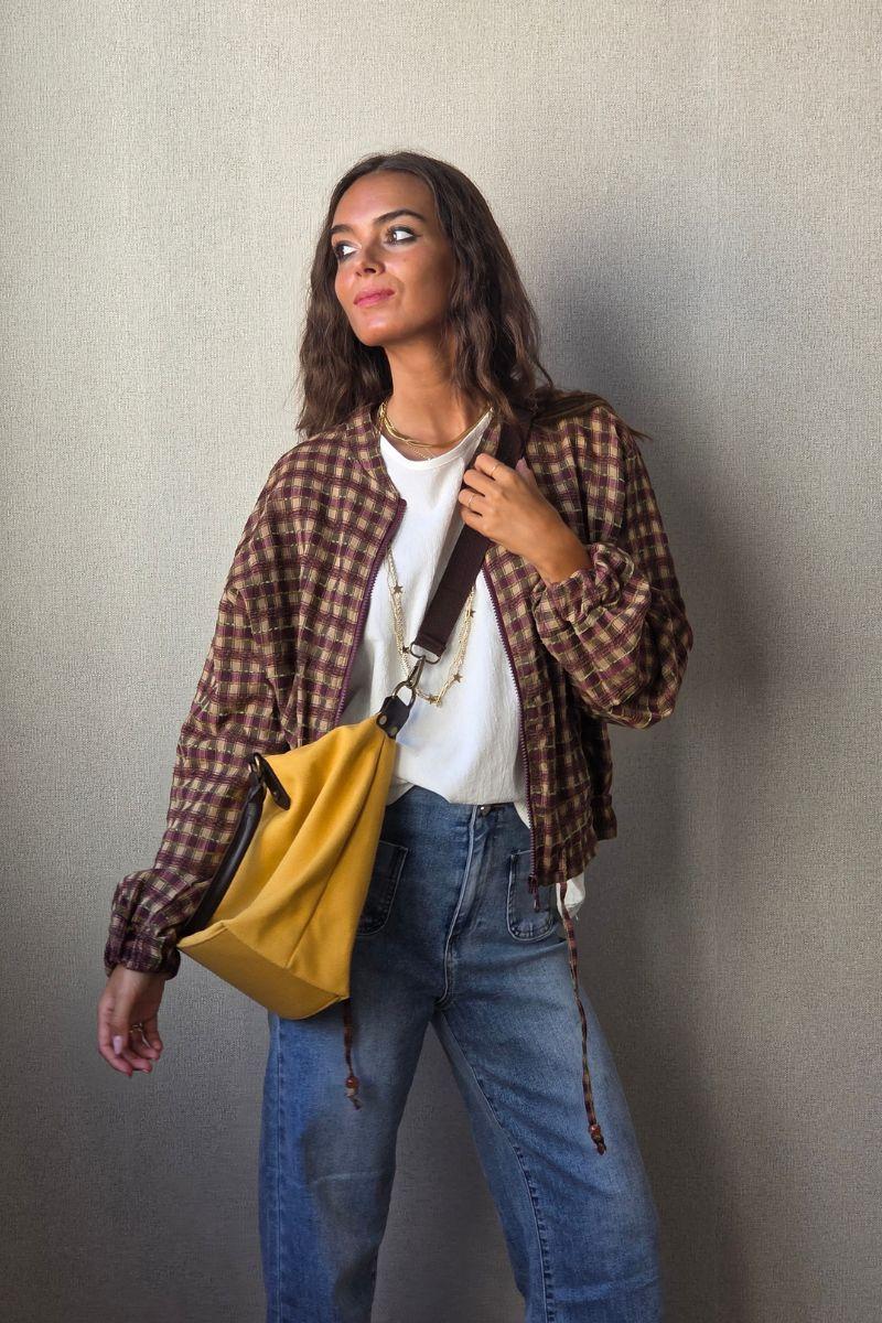chaqueta tipo bomber de cuadros buganvilla
