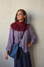 Sudadera oversize de rayas burdeos y azul