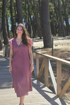 VESTIDO VOLANTE FRESA