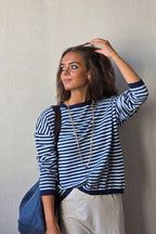 Jersey de rayas marino/jeanas
