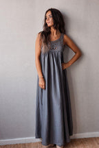 Vestido croche gris