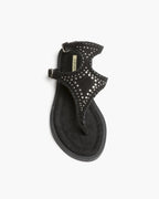 Sandalia con tachas negra