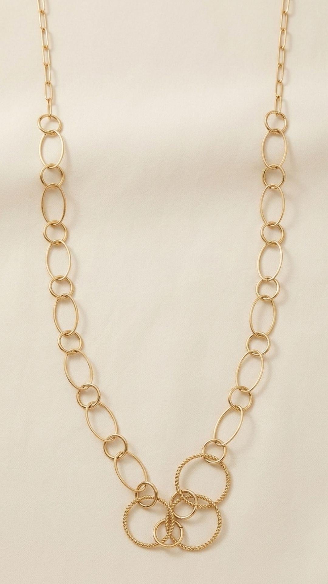 Collar esla irregular dorado