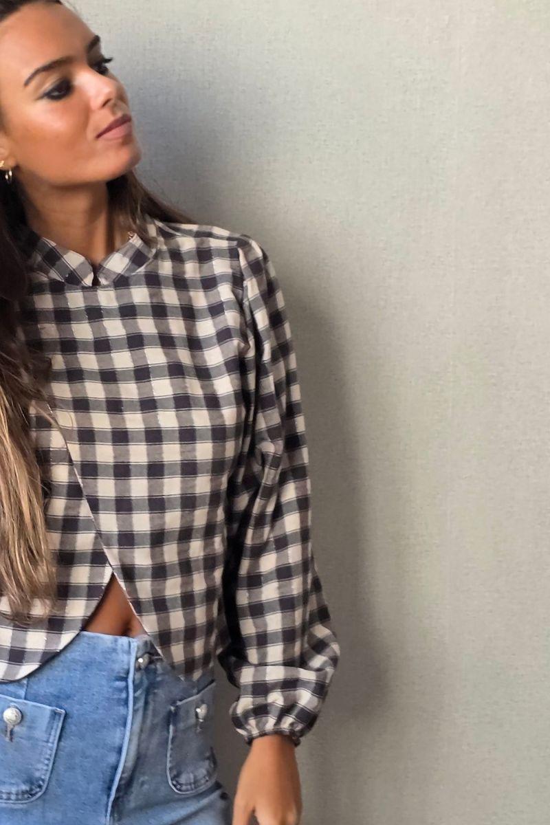 Camisa animal print con brillos chocolate