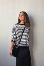 Jersey de rayas negro y blanco