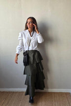 Falda de mujer con volantes verde militar