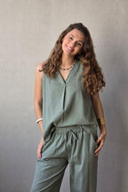 Blusa tipo lino caqui