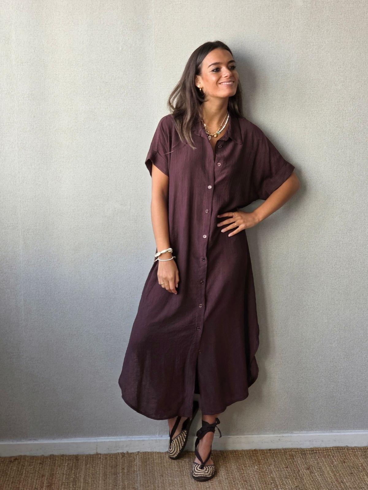 Vestido camisero tipo bámbula chocolate