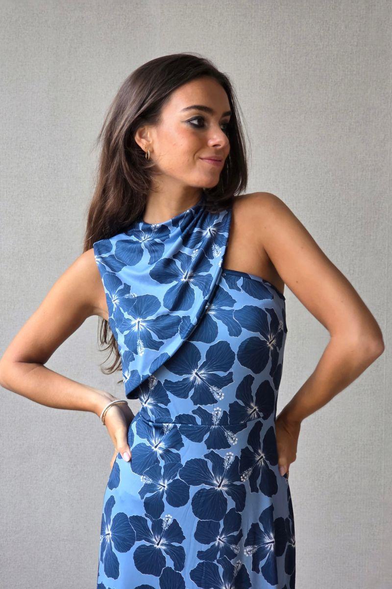 Vestido de flores grandes azul jean