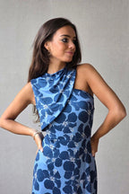 Vestido de flores grandes azul jean
