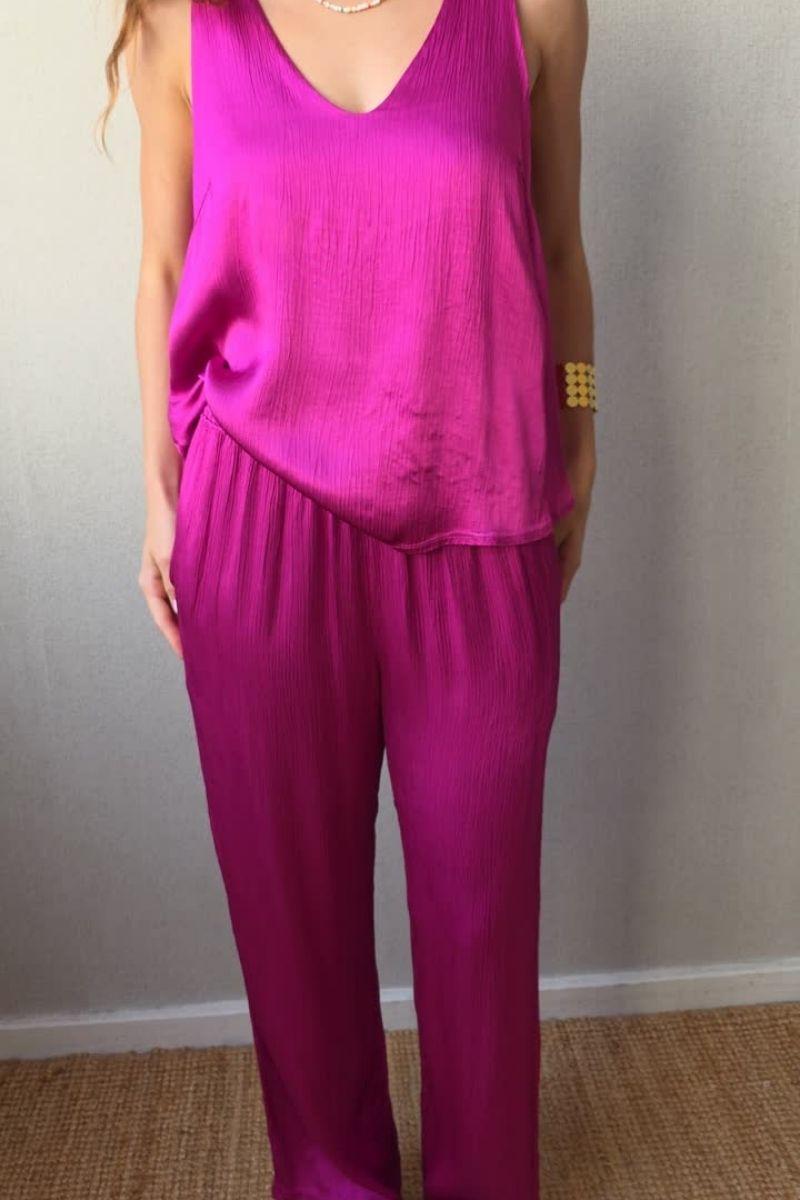 Pantalón de raso magenta