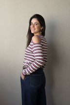 Jersey de rayas sin hombros lila