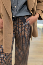 Pantalón palazzo cuadro pequeño camel