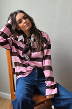 Polo de rayas rosa y chocolate