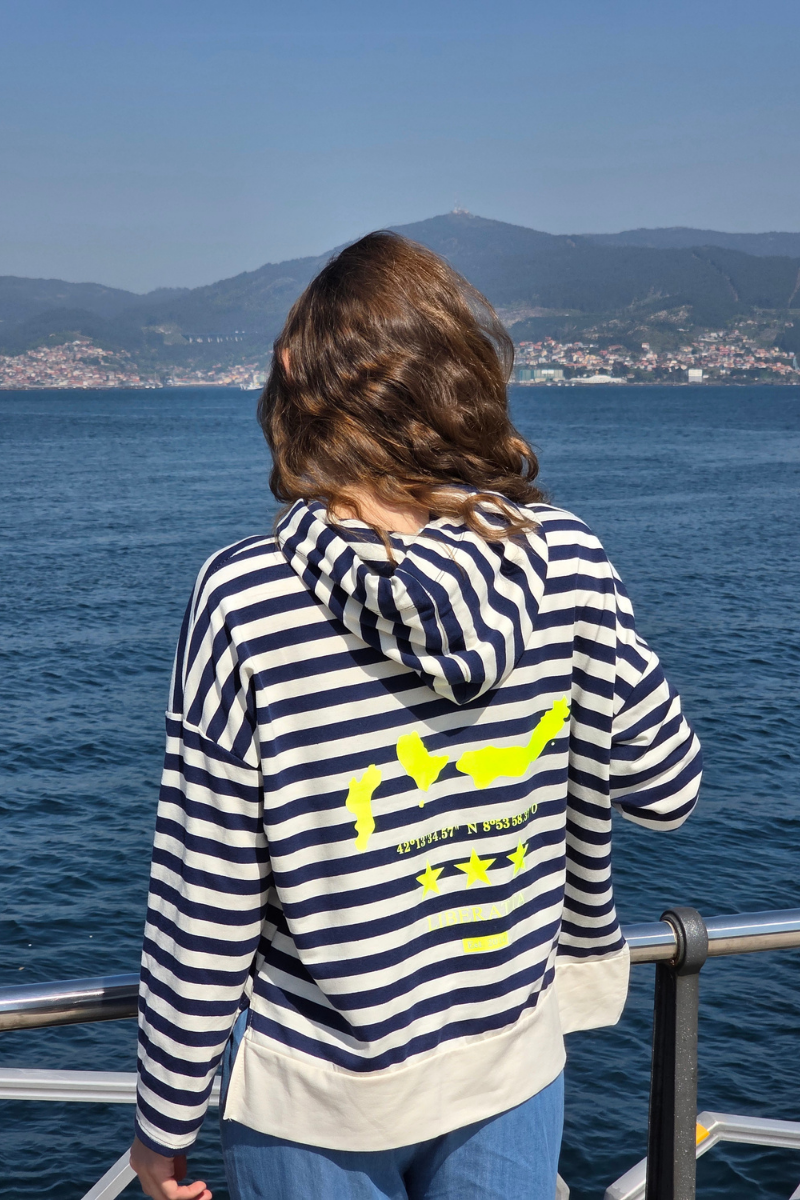 Sudadera de Rayas Azul Marino Estampado Cíes