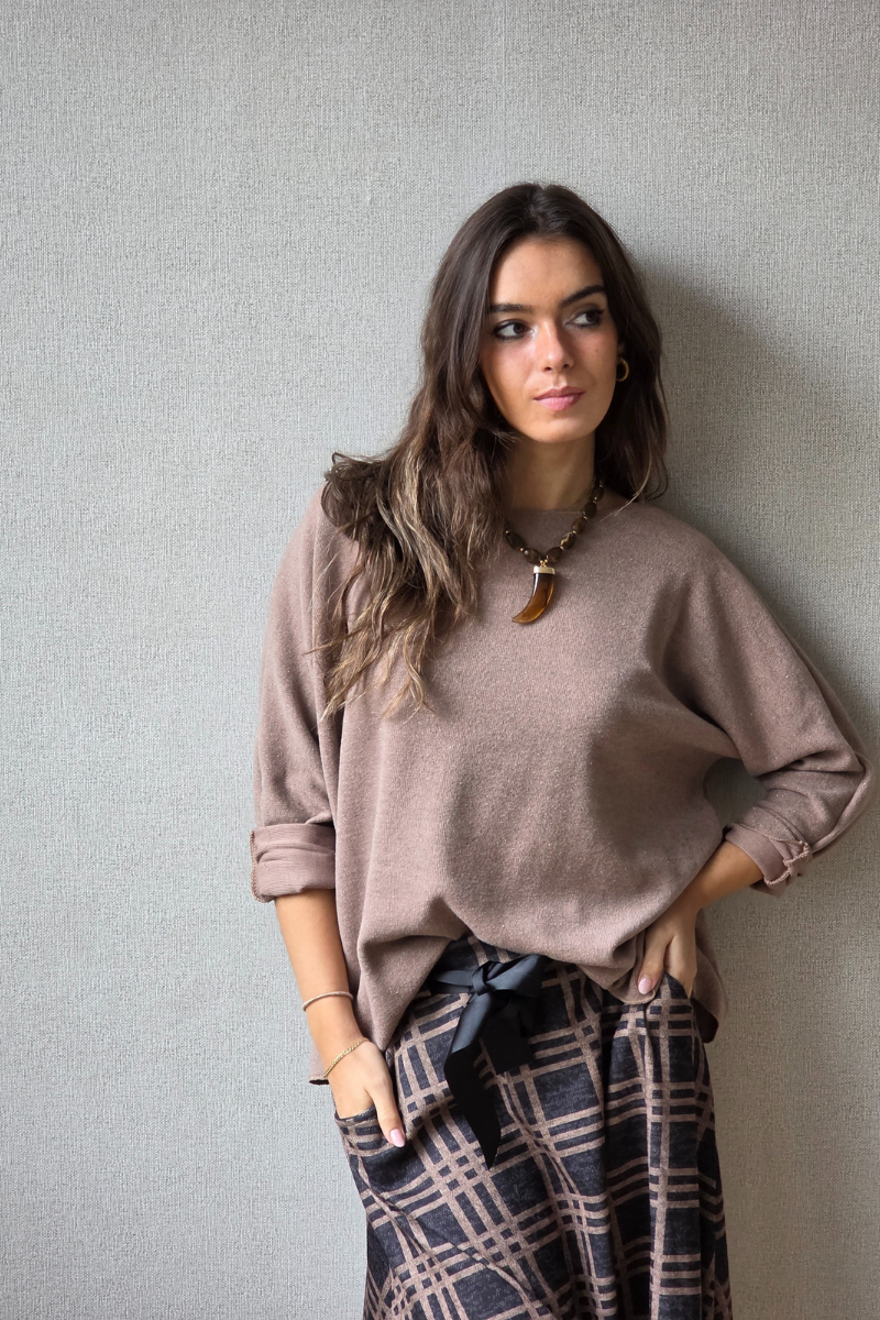 Jersey básico de brillos camel