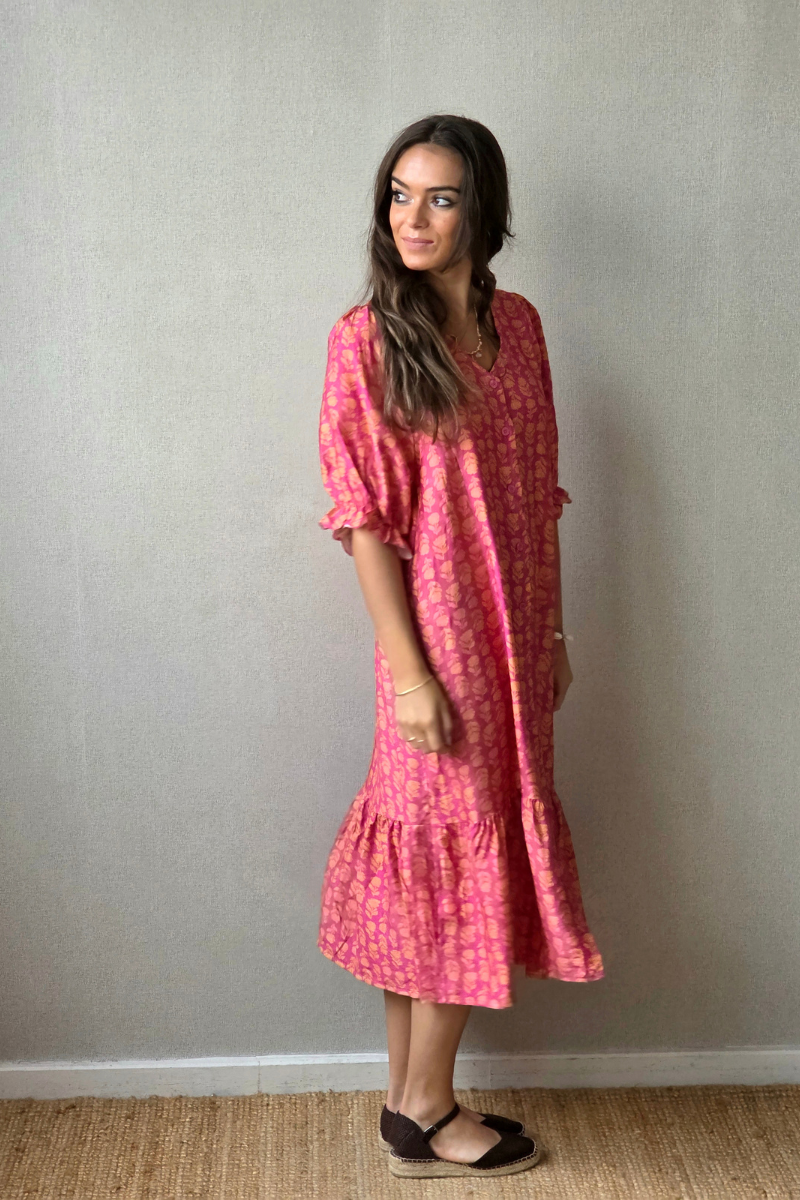 Vestido flores con botones fucsia