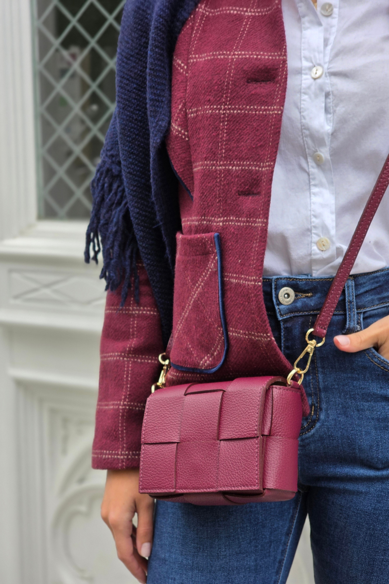Bolso mini de piel cuadritos granate