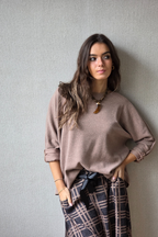 Jersey básico de brillos camel