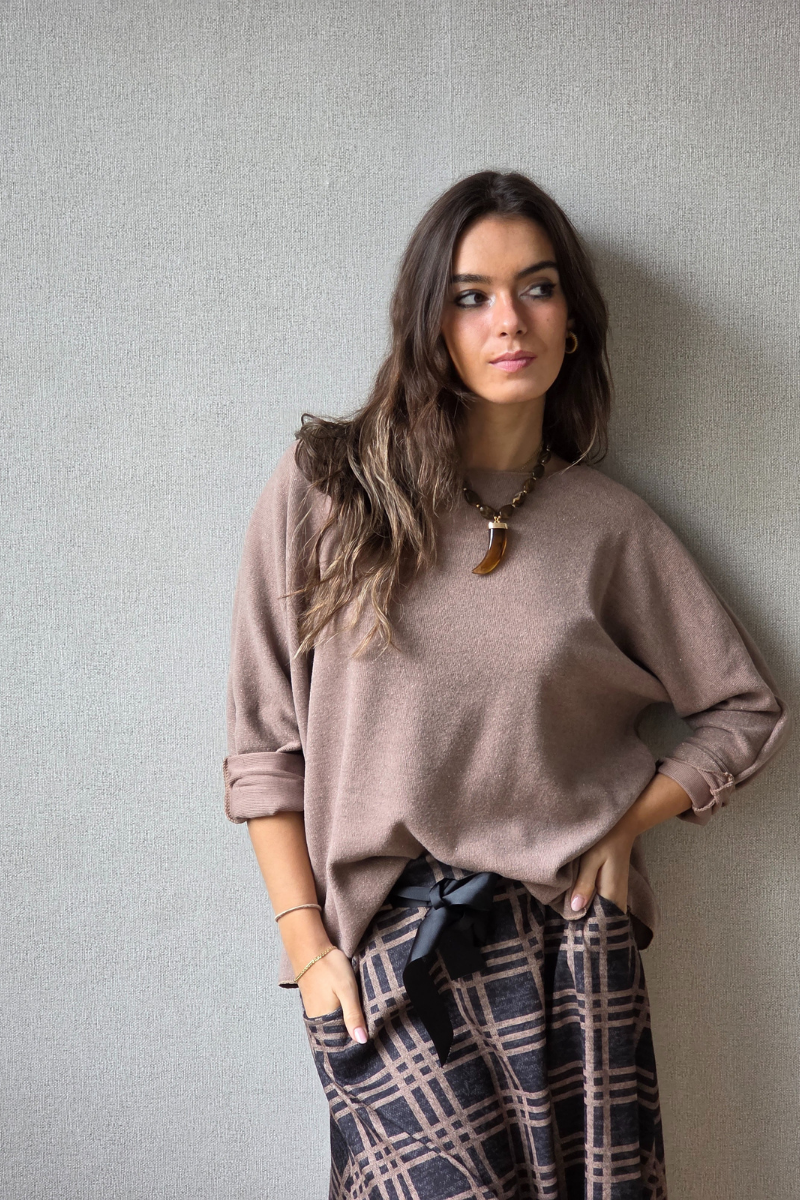 Jersey básico de brillos camel