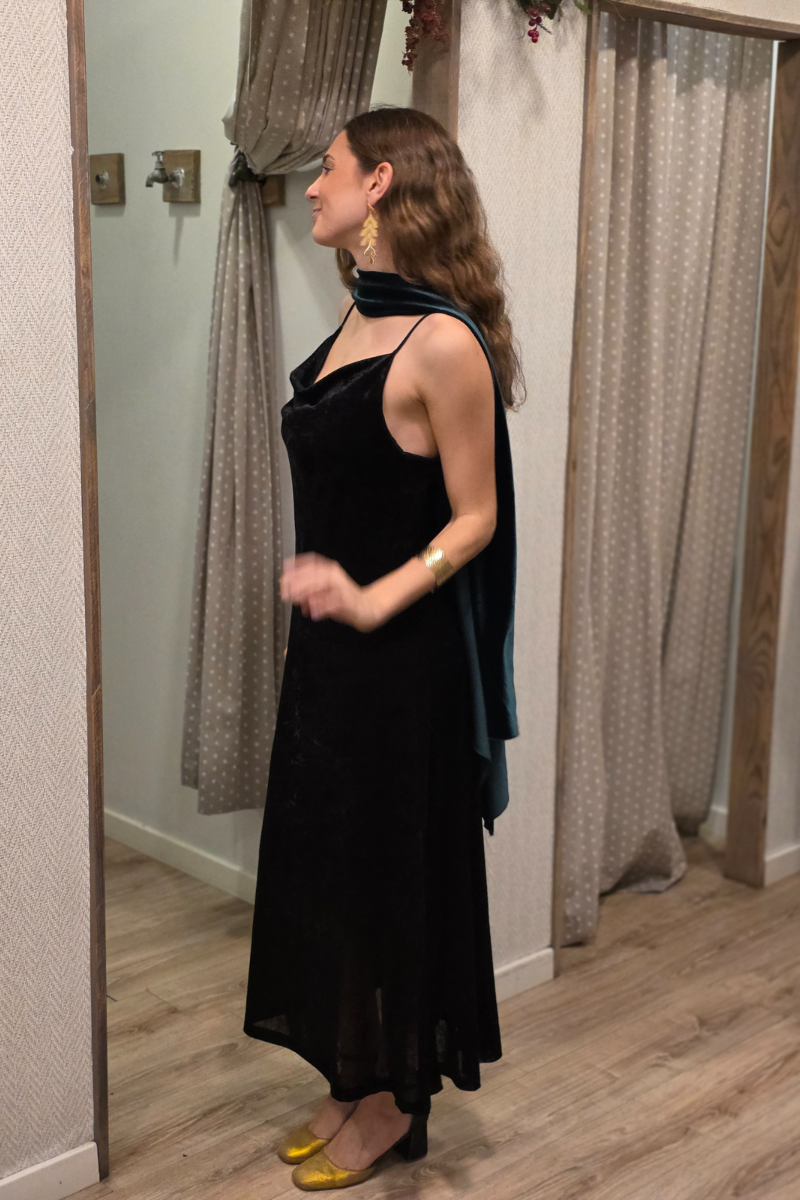 Vestido tirantes terciopelo negro