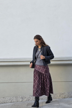 Falda Pía de cuadros escocesa asimétrica berenjena