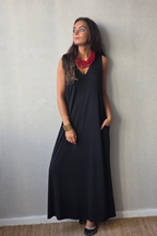 Vestido Asas con Bolsillos Negro