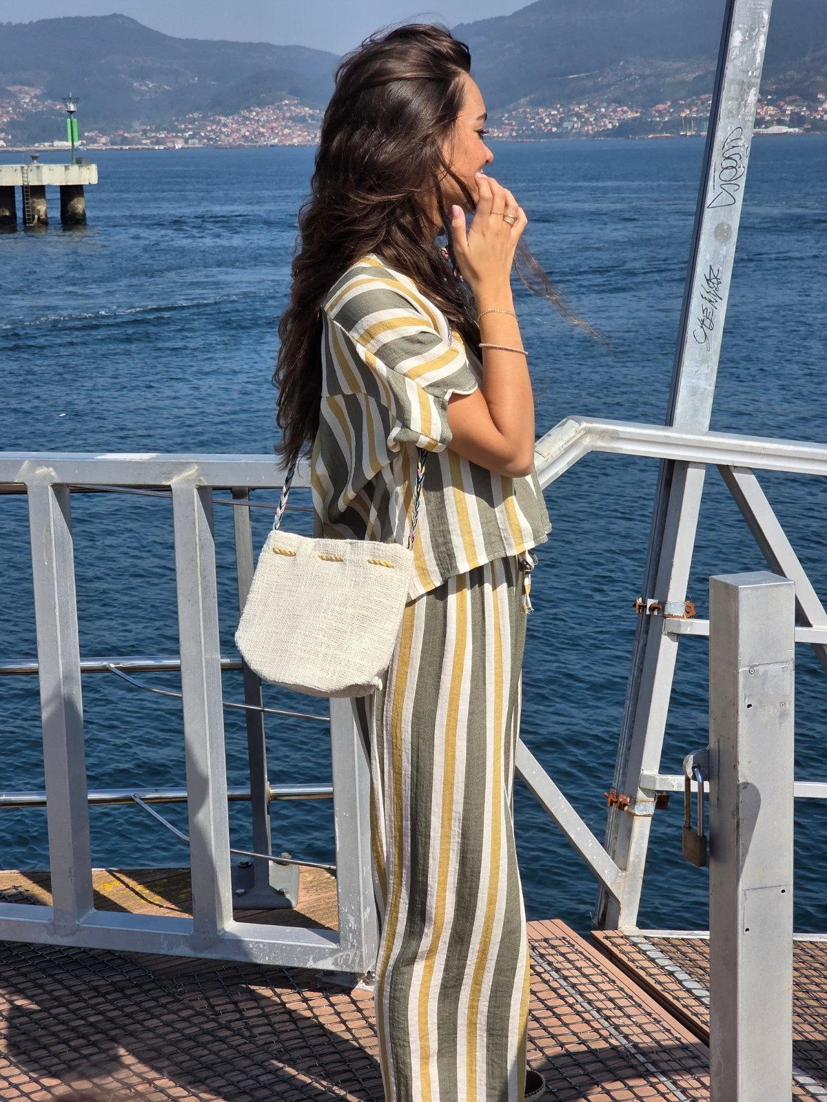 Pantalón de Rayas Caqui