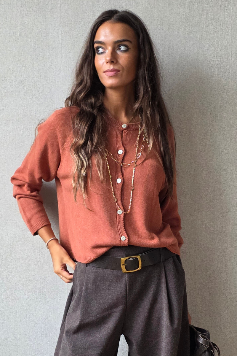 Chaqueta teja con botones