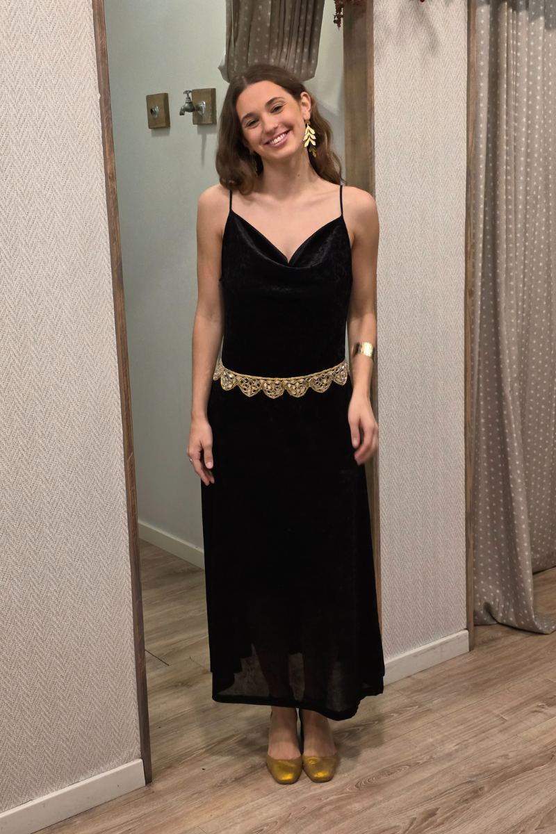 Vestido tirantes terciopelo negro