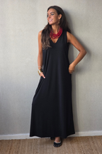 Vestido Asas con Bolsillos Negro