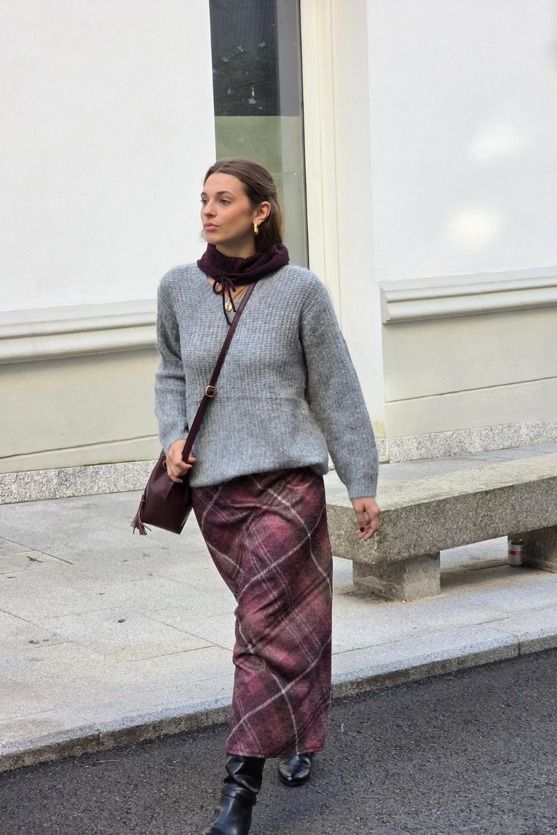 Falda Casilda de cuadros grandes berenjena