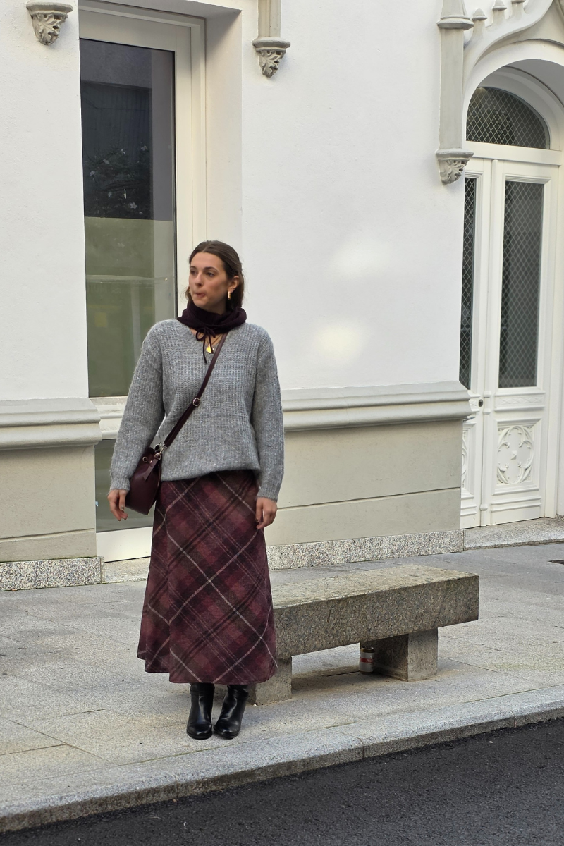 Falda Casilda de cuadros grandes berenjena